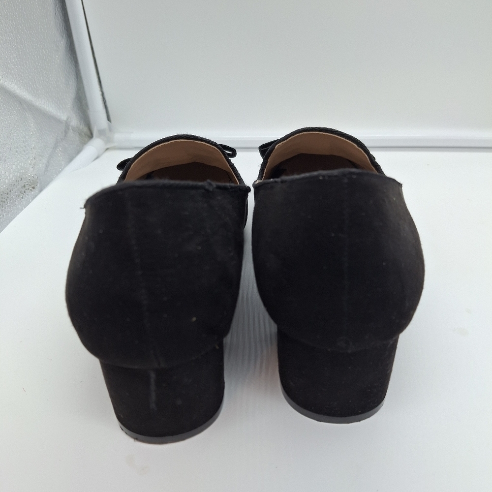 Charter Club Women's Black Suede Loafers with Gold Accent Sz 6.5 - Picture 6 of 8
